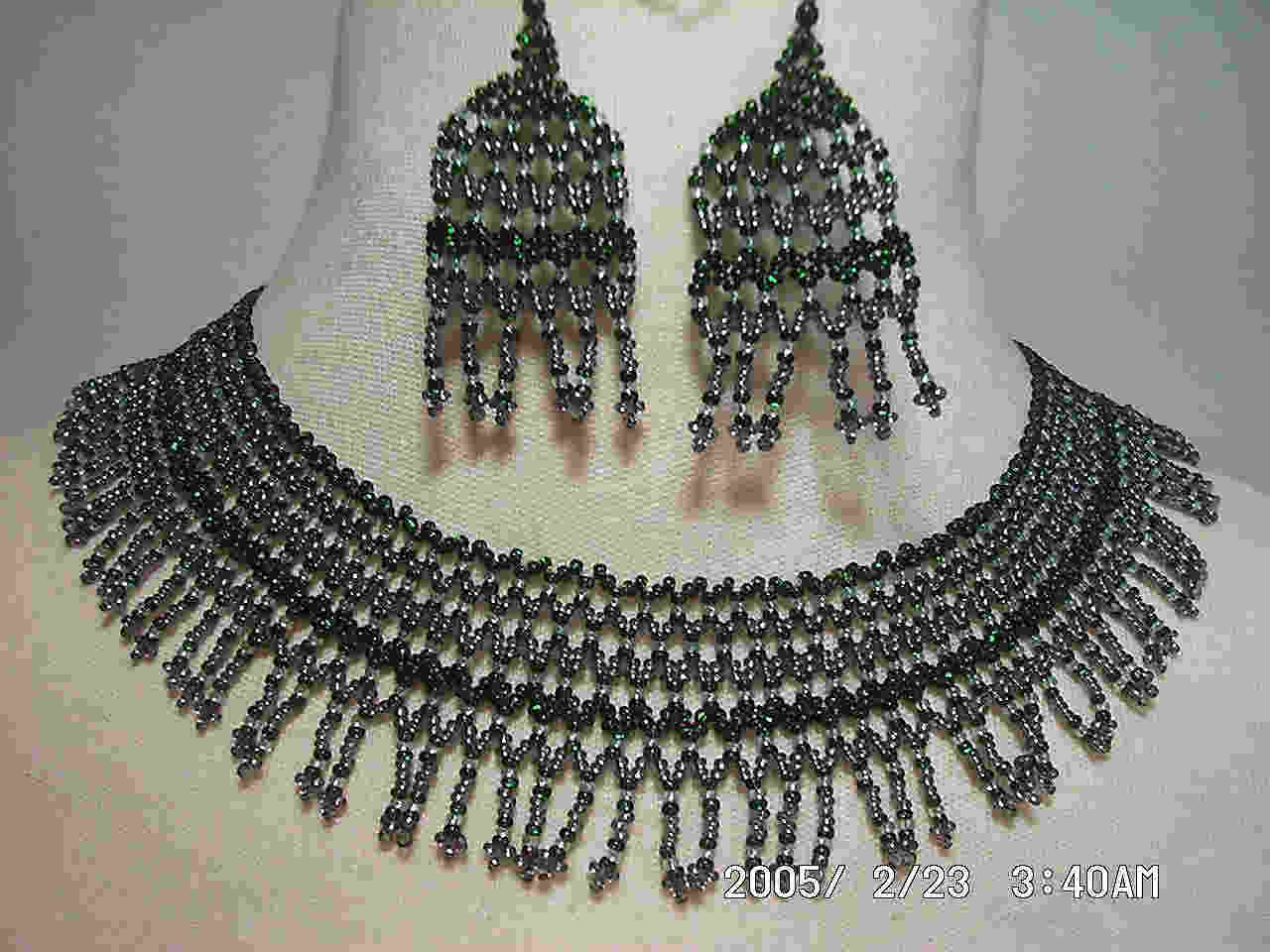 NefertitiGruenGruenGrau1aV